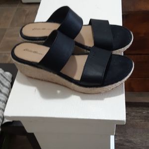 Eddie bauer's sandals